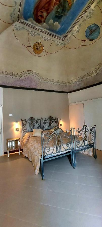 B&B Palazzo Della Torre Пескичи Экстерьер фото